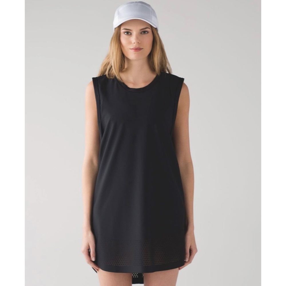 Lululemon After Waves Black UPF 50+ Dress Size 8